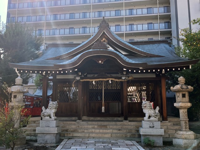 八宮神社（六宮神社）