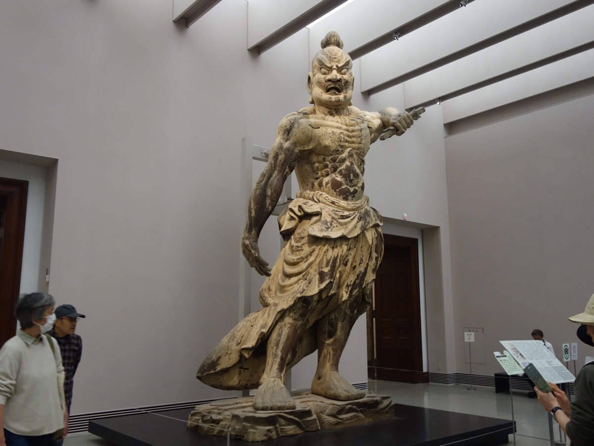 奈良国立博物館