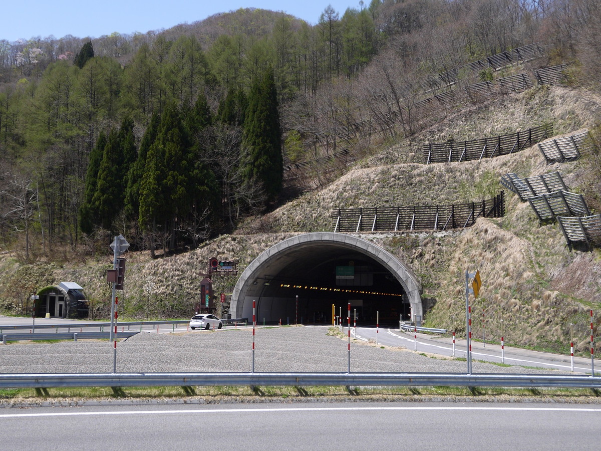飛騨トンネル