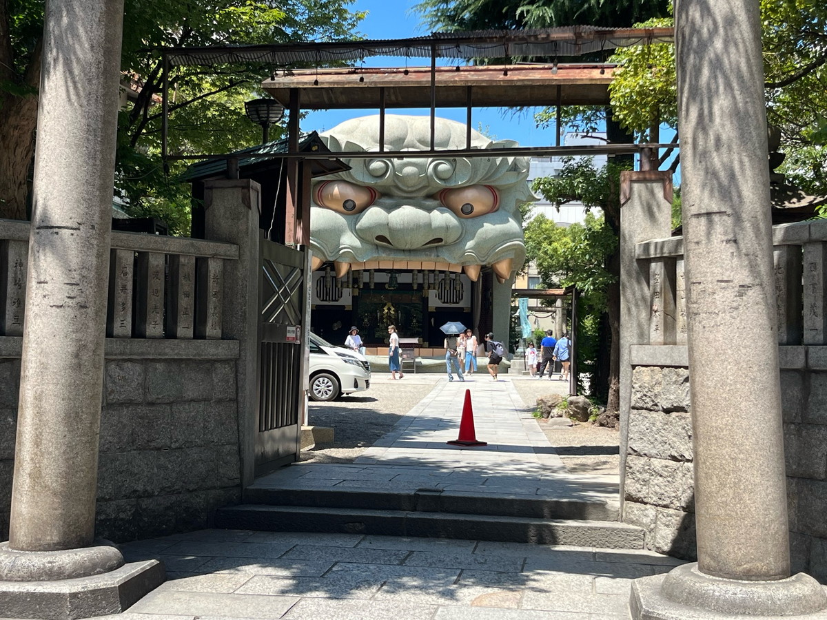 難波八阪神社