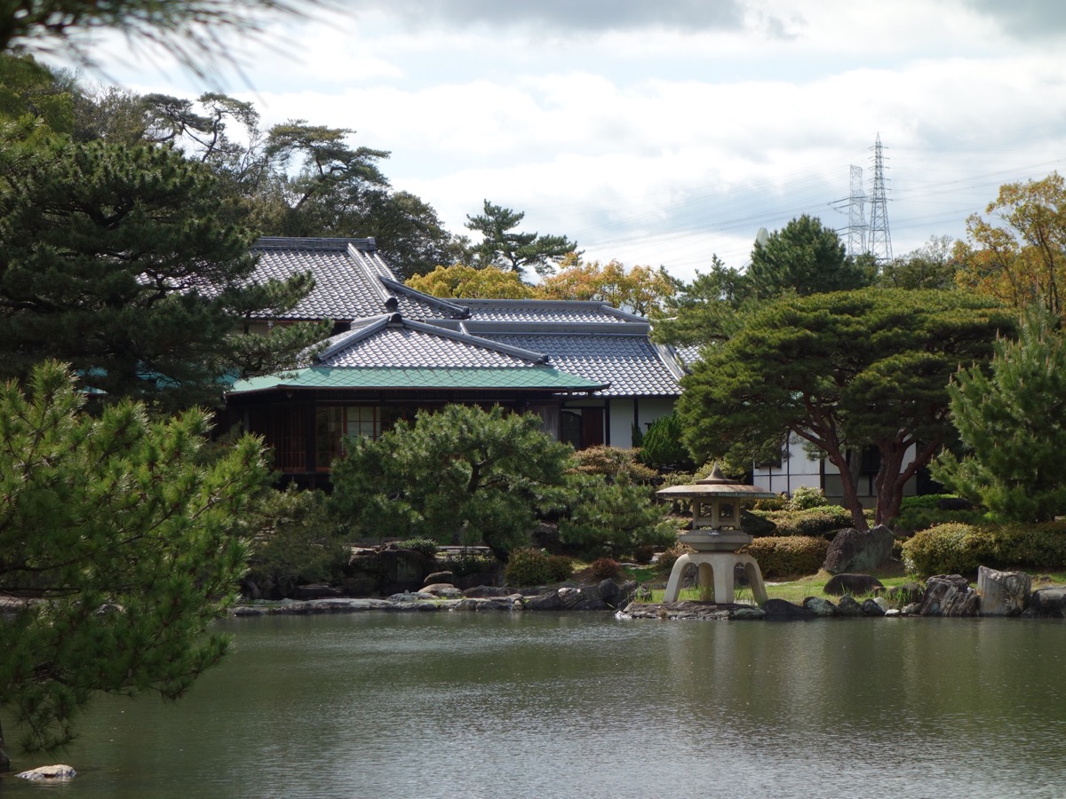 琴ノ浦温山荘園