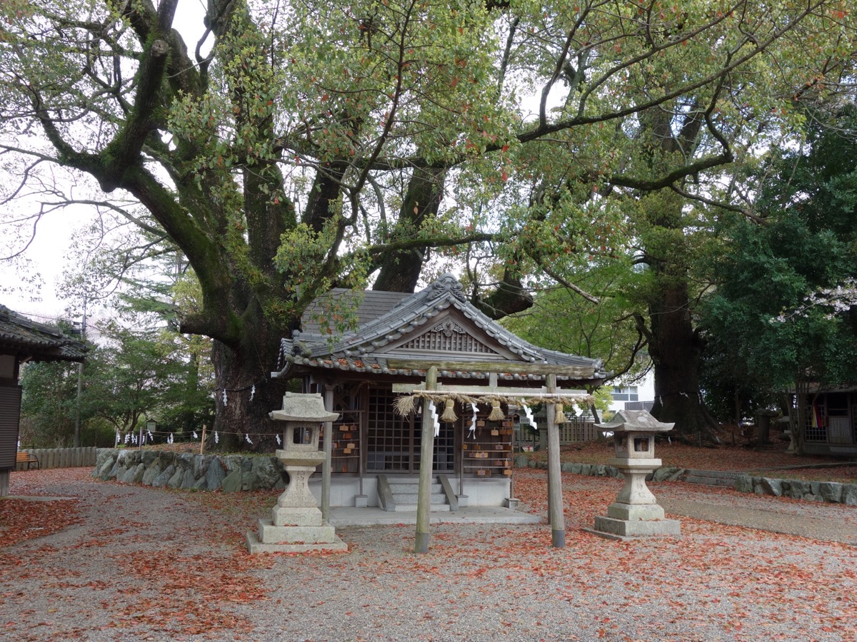 藤白神社