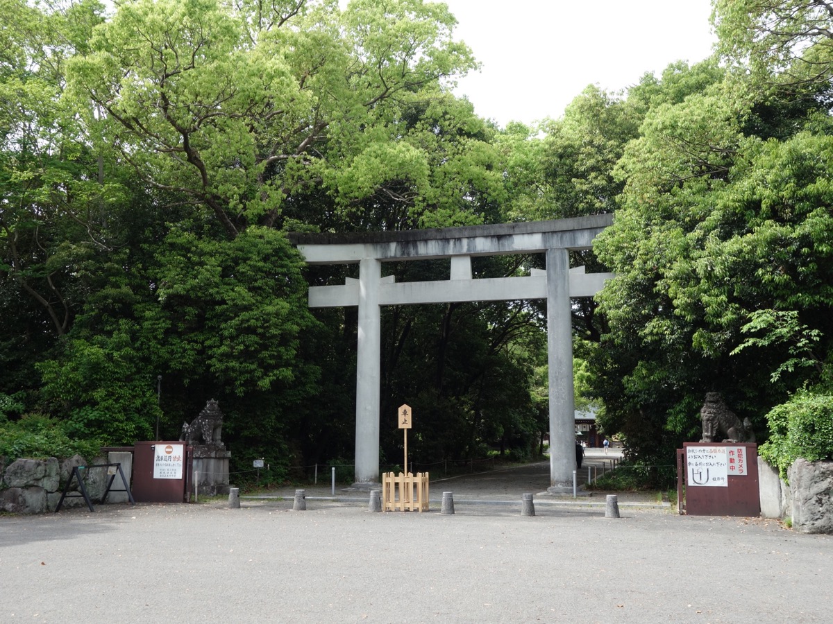 竈山神社