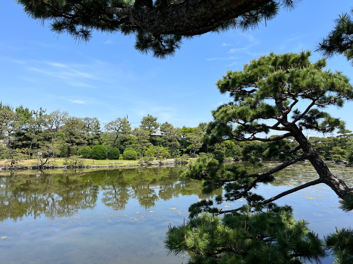 養翠園