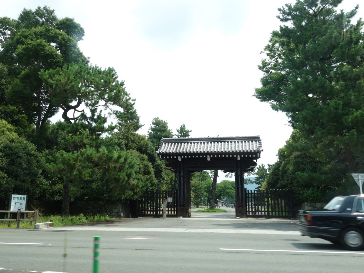烏丸通