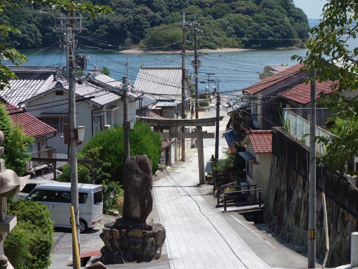 大避神社