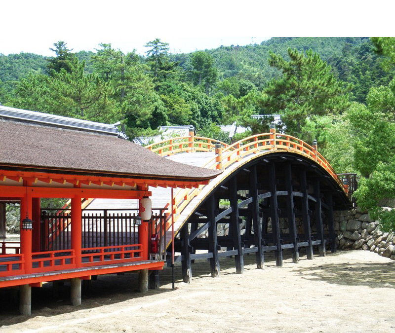 厳島神社・反橋