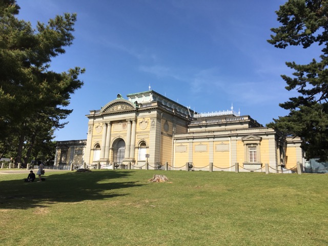 奈良国立博物館