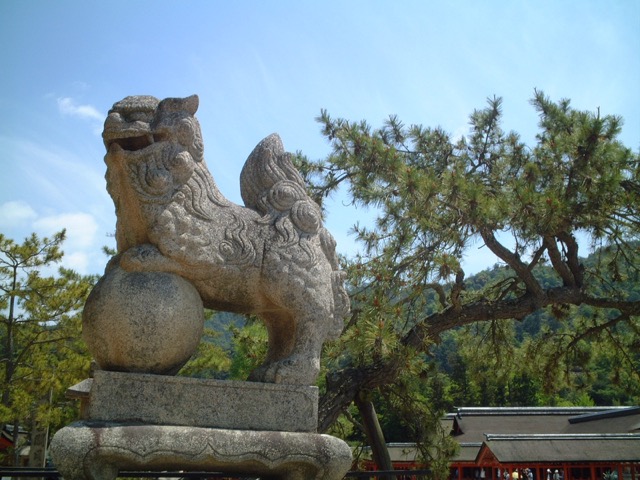 厳島神社