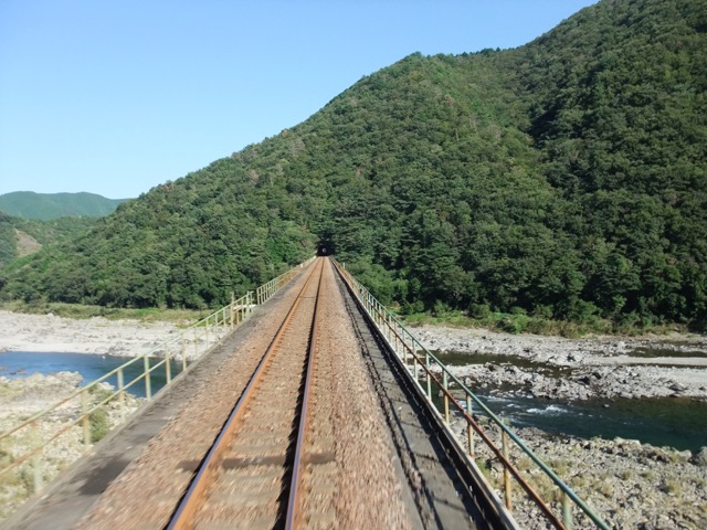 清流しまんと号