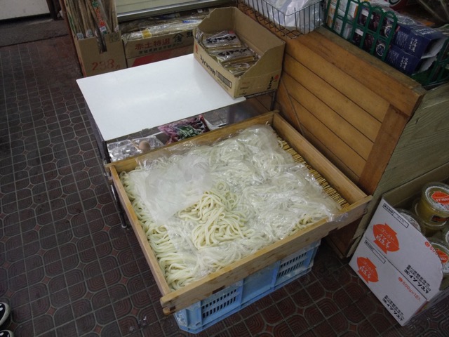 須崎食料品店・讃岐うどん