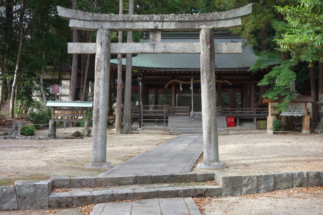 矢田坐久志玉比古神社