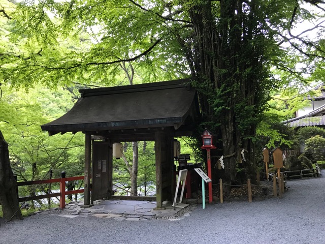 貴船神社