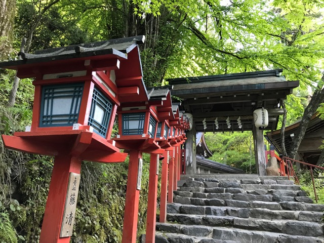 貴船神社