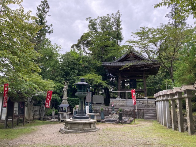 岩間寺