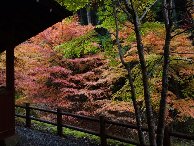 石龕寺
