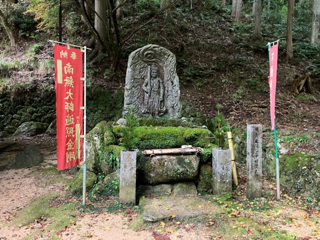 石龕寺